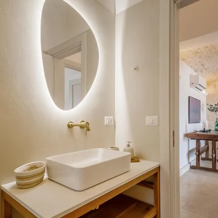 Villa Trullo In Valle D'itria With Pool *