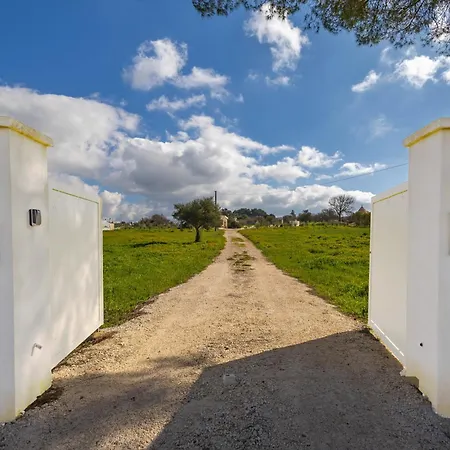 Trullo In Valle D'itria With Pool Villa Martina Franca