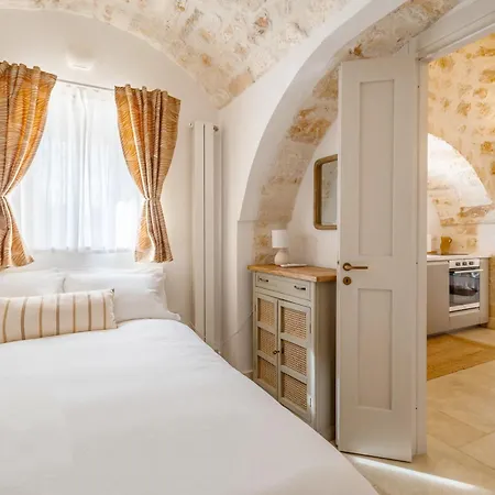 Trullo In Valle D'itria With Pool Villa *