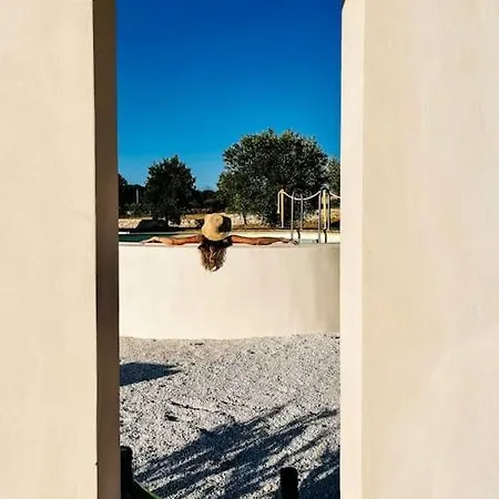 Trullo In Valle D'itria With Pool Martina Franca