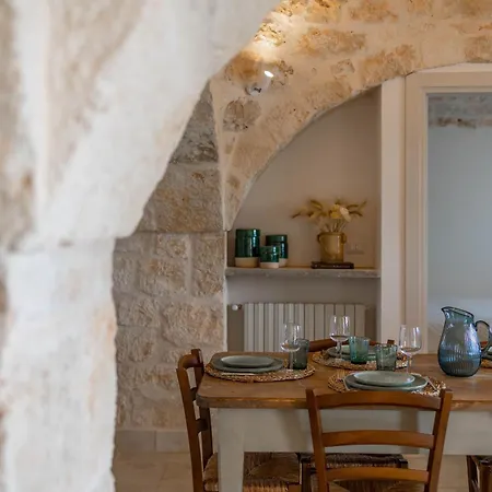 Trullo In Valle D'itria With Pool Villa Martina Franca