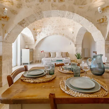 Trullo In Valle D'itria With Pool Villa *