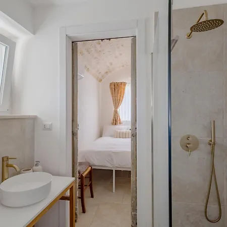 Villa Trullo In Valle D'itria With Pool